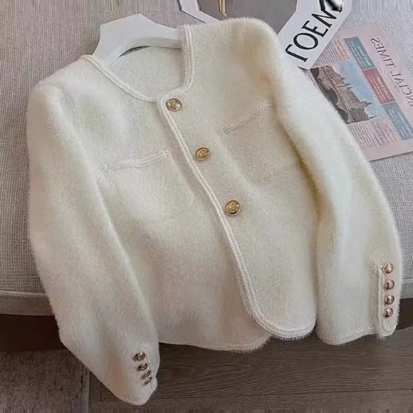 45 Buttoned Pockets Velvet Long Sleeves Loose Round-Neck Cardigan Jacket - Picture 4 of 8